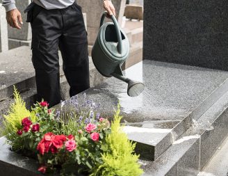 services-fleurissement-de-tombes-